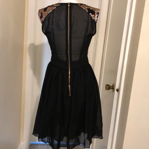 Fits 2-4 black skater chiffon sequins mini - Picture 3 of 12